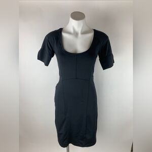 Columbia Women's Navy Blue Dress, Size Medium.